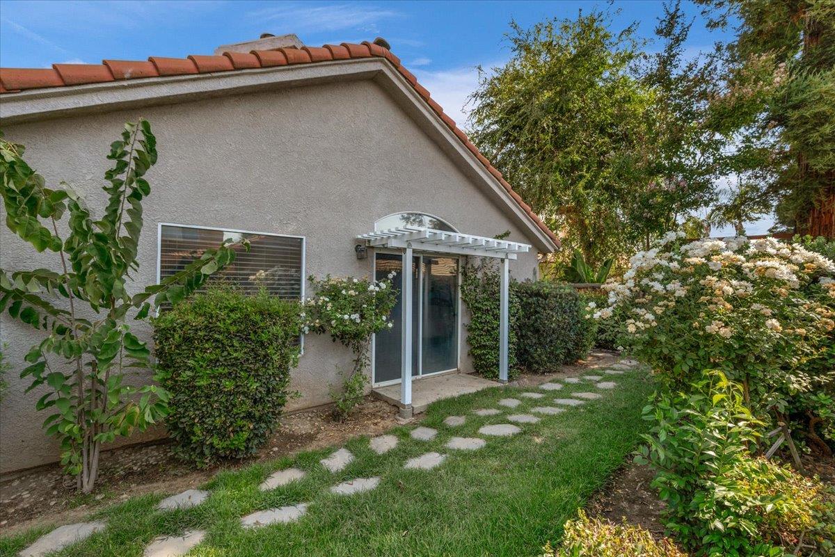 1779 E Niles Avenue, Fresno, CA, 93720