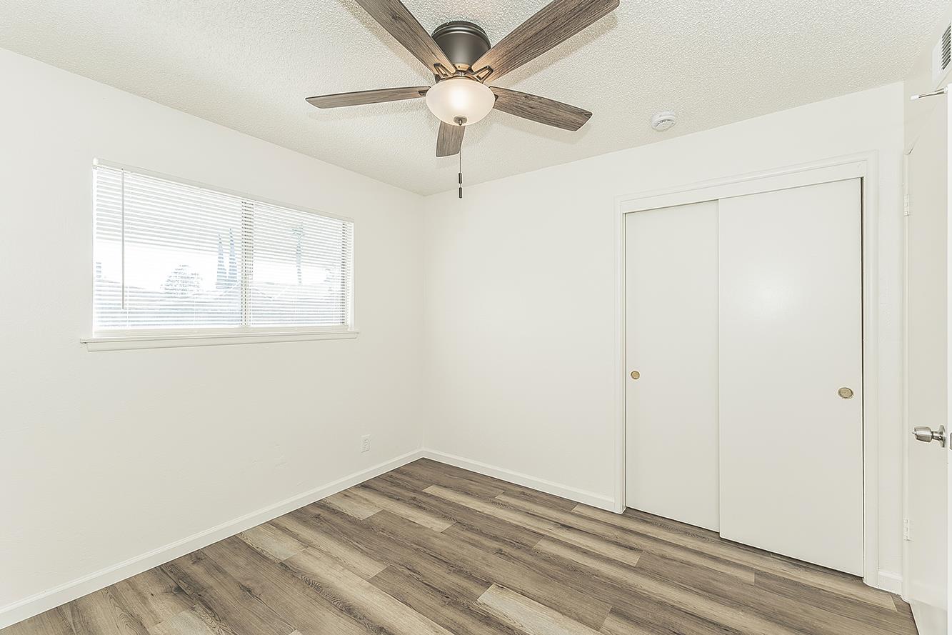 916 W Holland Avenue, Clovis, CA, 93612