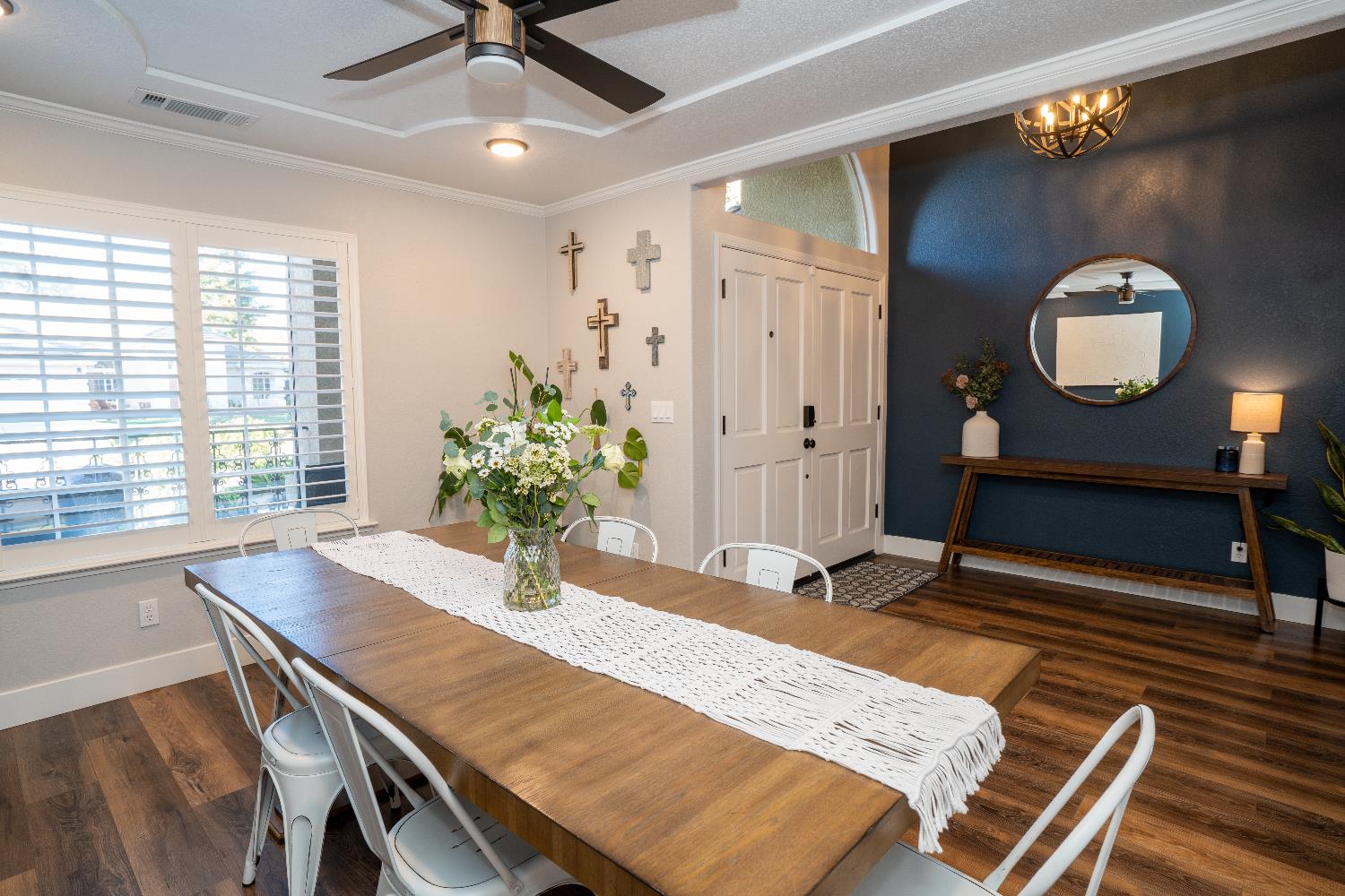 684 W Chennault Avenue, Clovis, CA, 93611