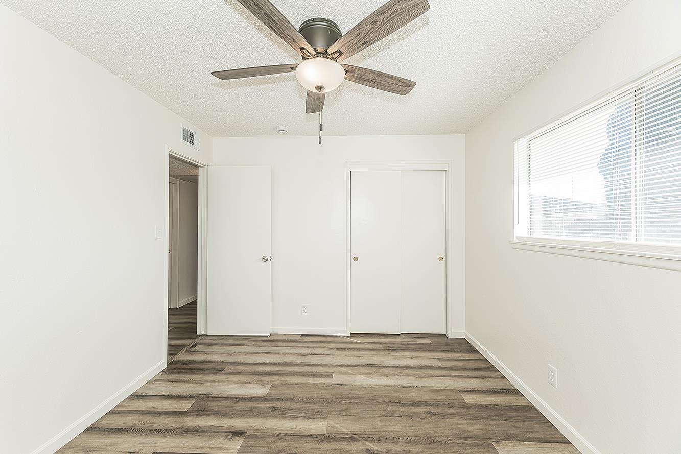 916 W Holland Avenue, Clovis, CA, 93612