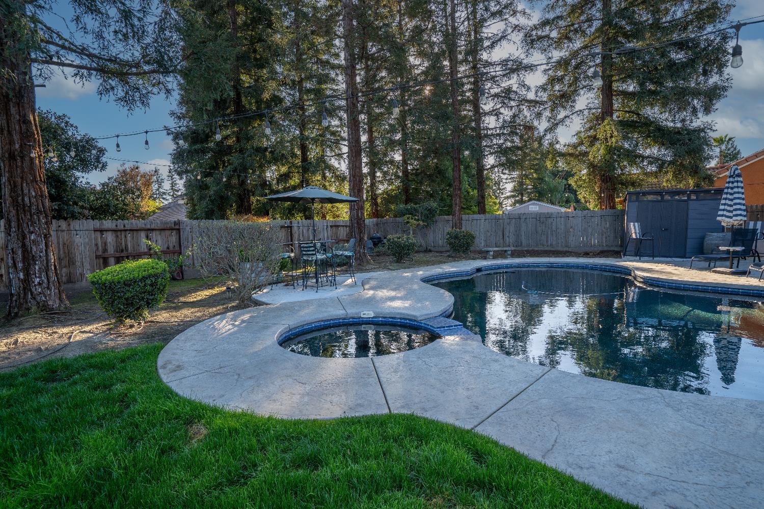 684 W Chennault Avenue, Clovis, CA, 93611