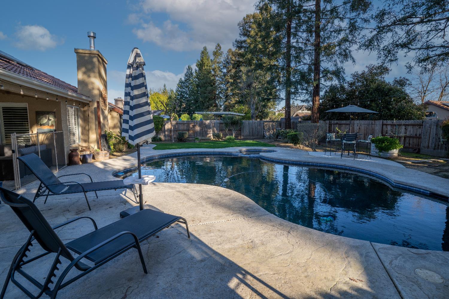 684 W Chennault Avenue, Clovis, CA, 93611