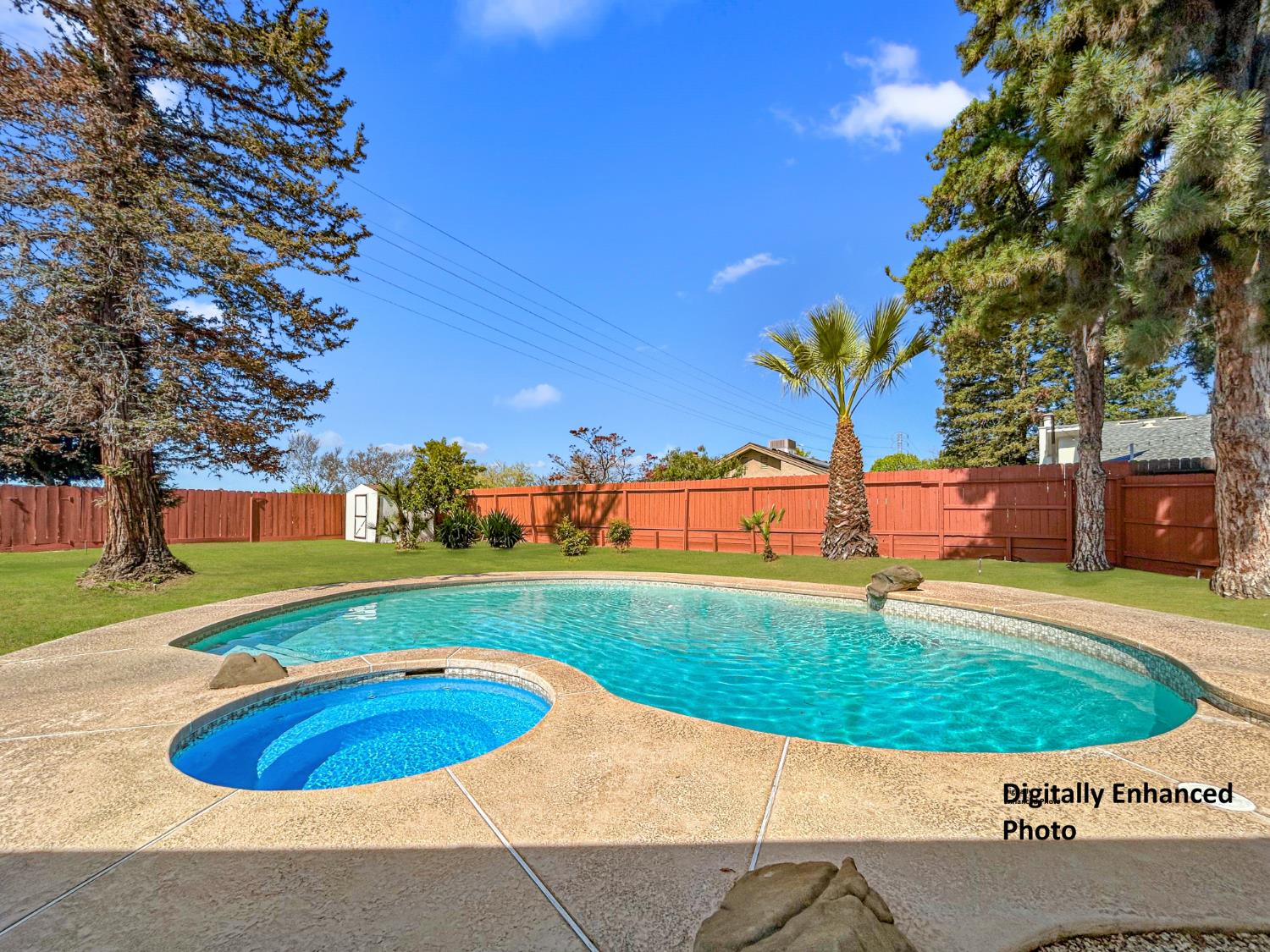 Single Family in Fresno - photo 2