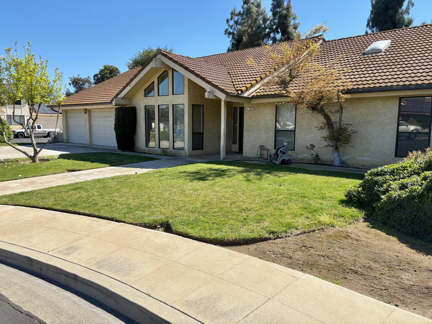 570 Timmy Avenue, Clovis, CA, 93612