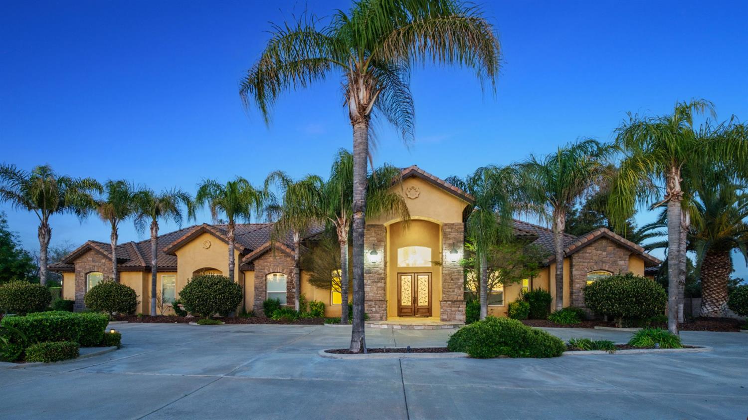 Single Family in Sanger