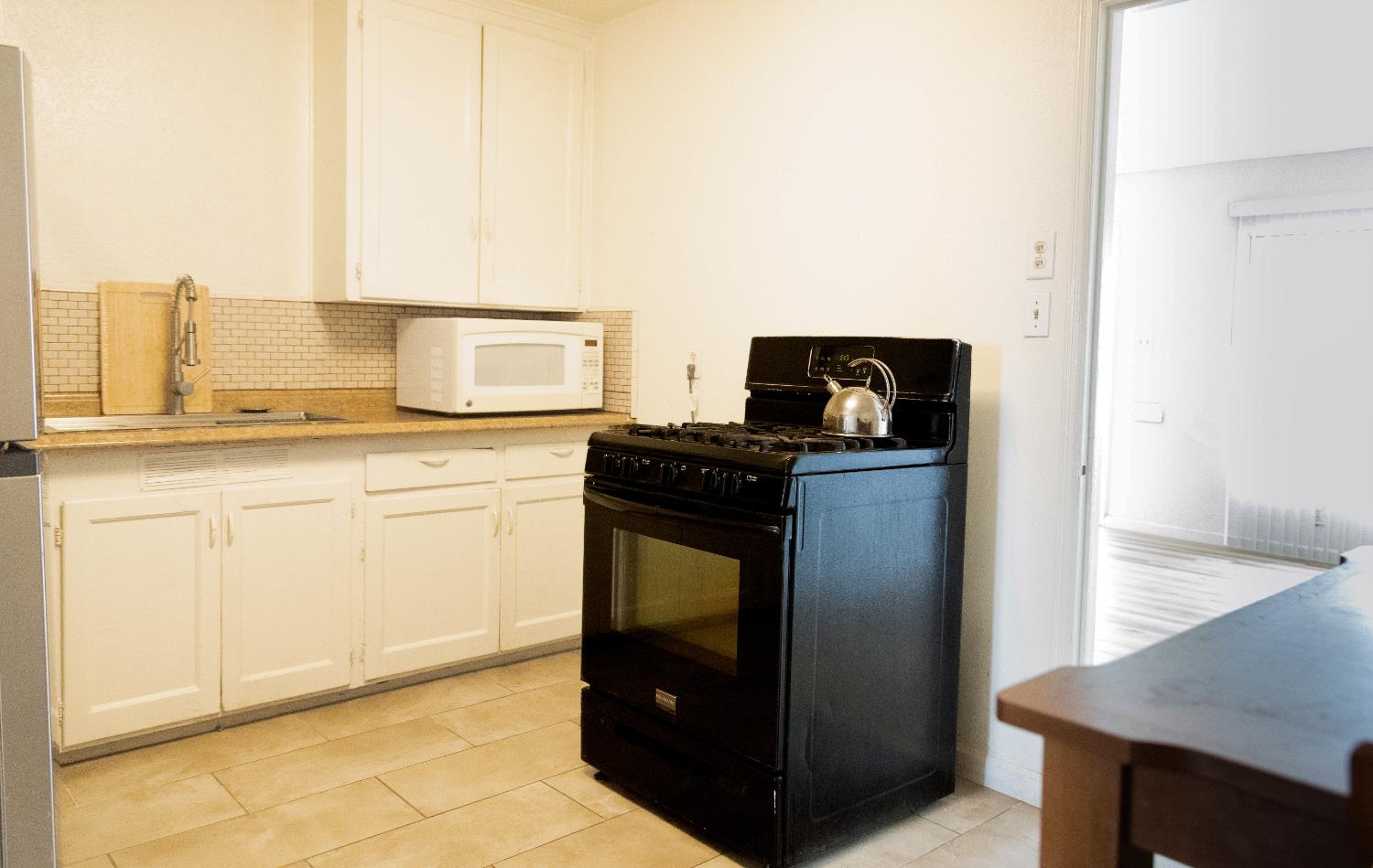2428 S Poppy Avenue, Fresno, CA, 93706