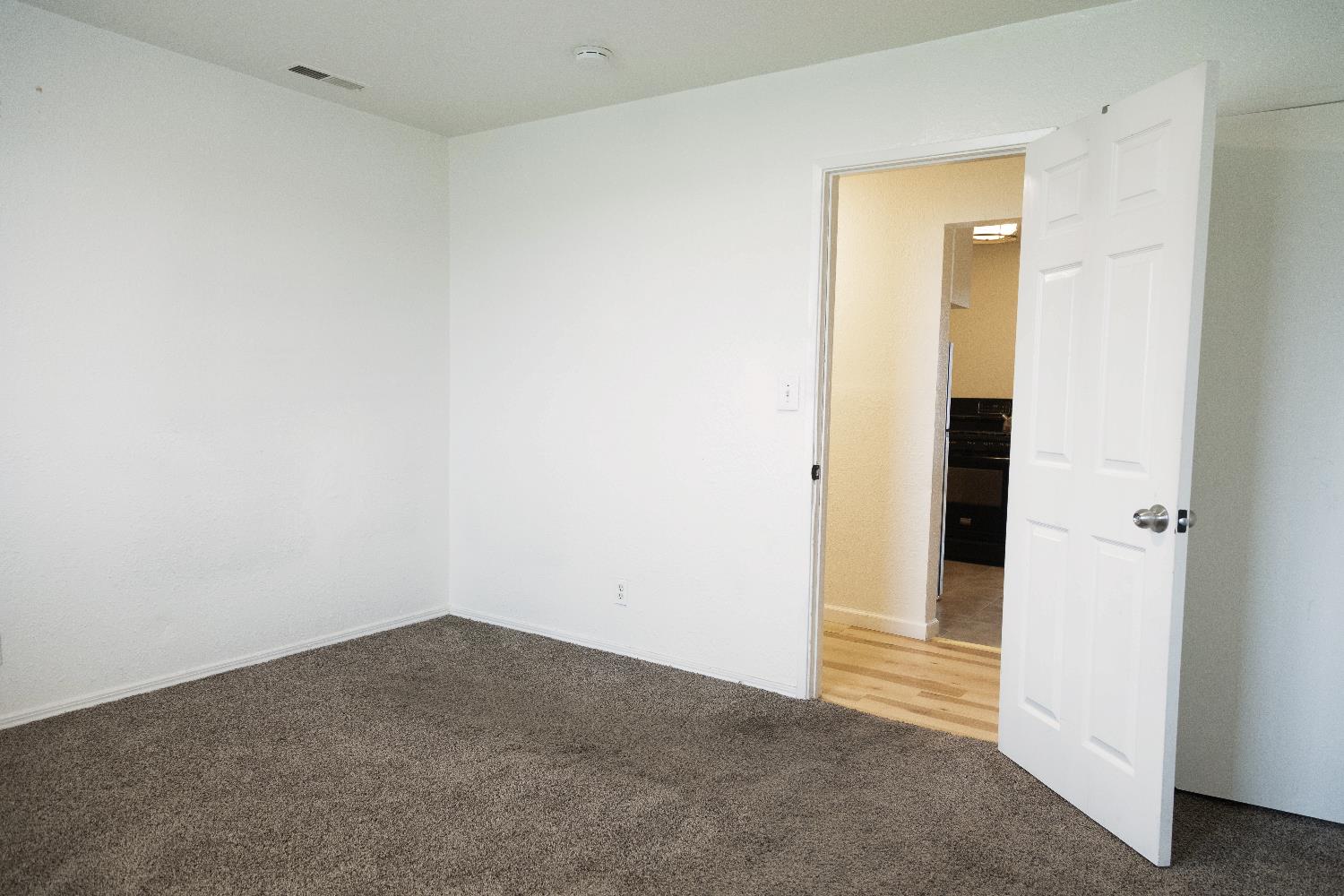 2428 S Poppy Avenue, Fresno, CA, 93706