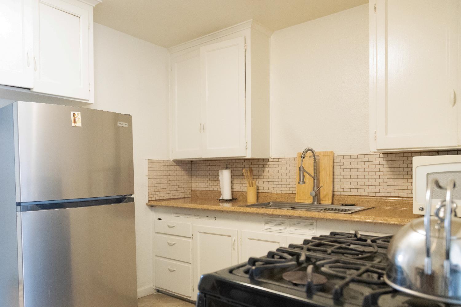 2428 S Poppy Avenue, Fresno, CA, 93706