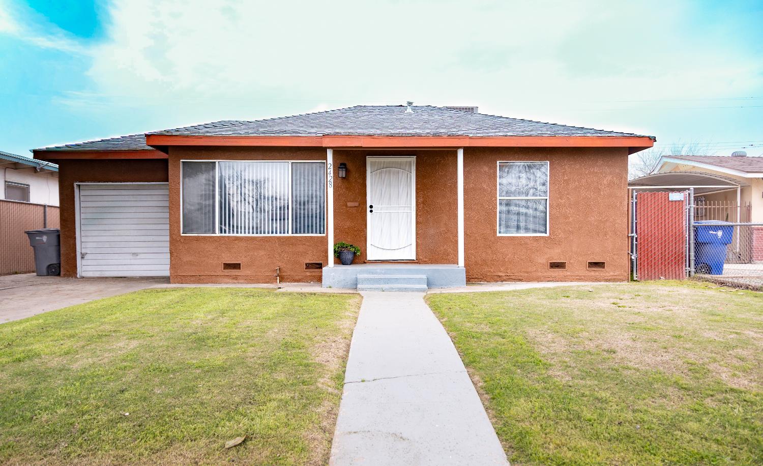 2428 S Poppy Avenue, Fresno, CA, 93706