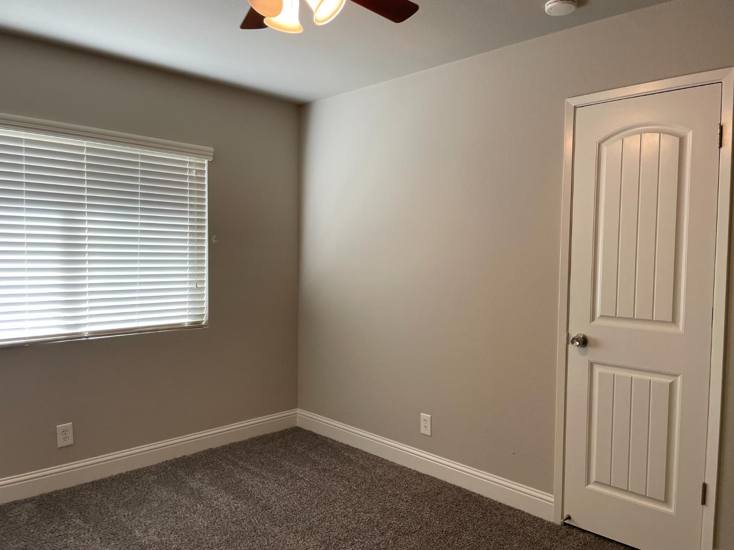 2538 N Thorne Avenue, Fresno, CA, 93704