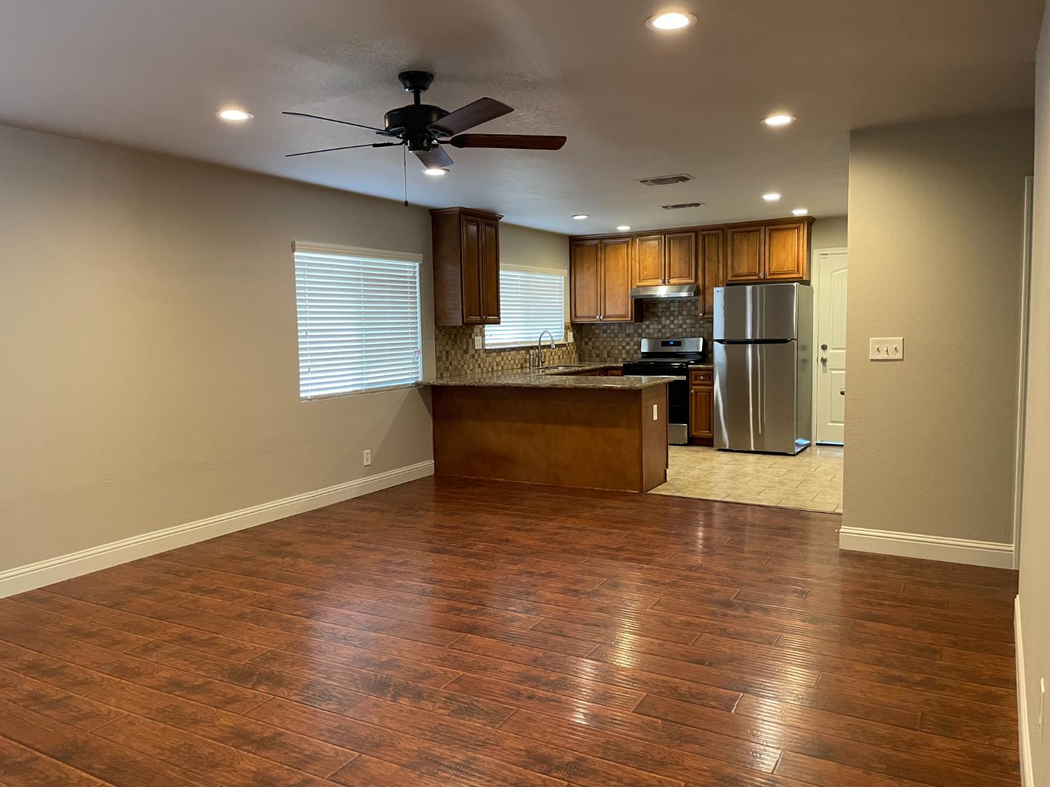 2538 N Thorne Avenue, Fresno, CA, 93704