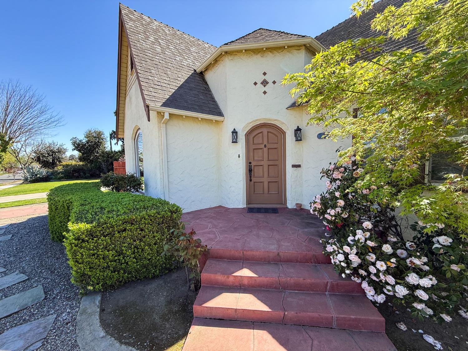 Single Family in Fresno - photo 3