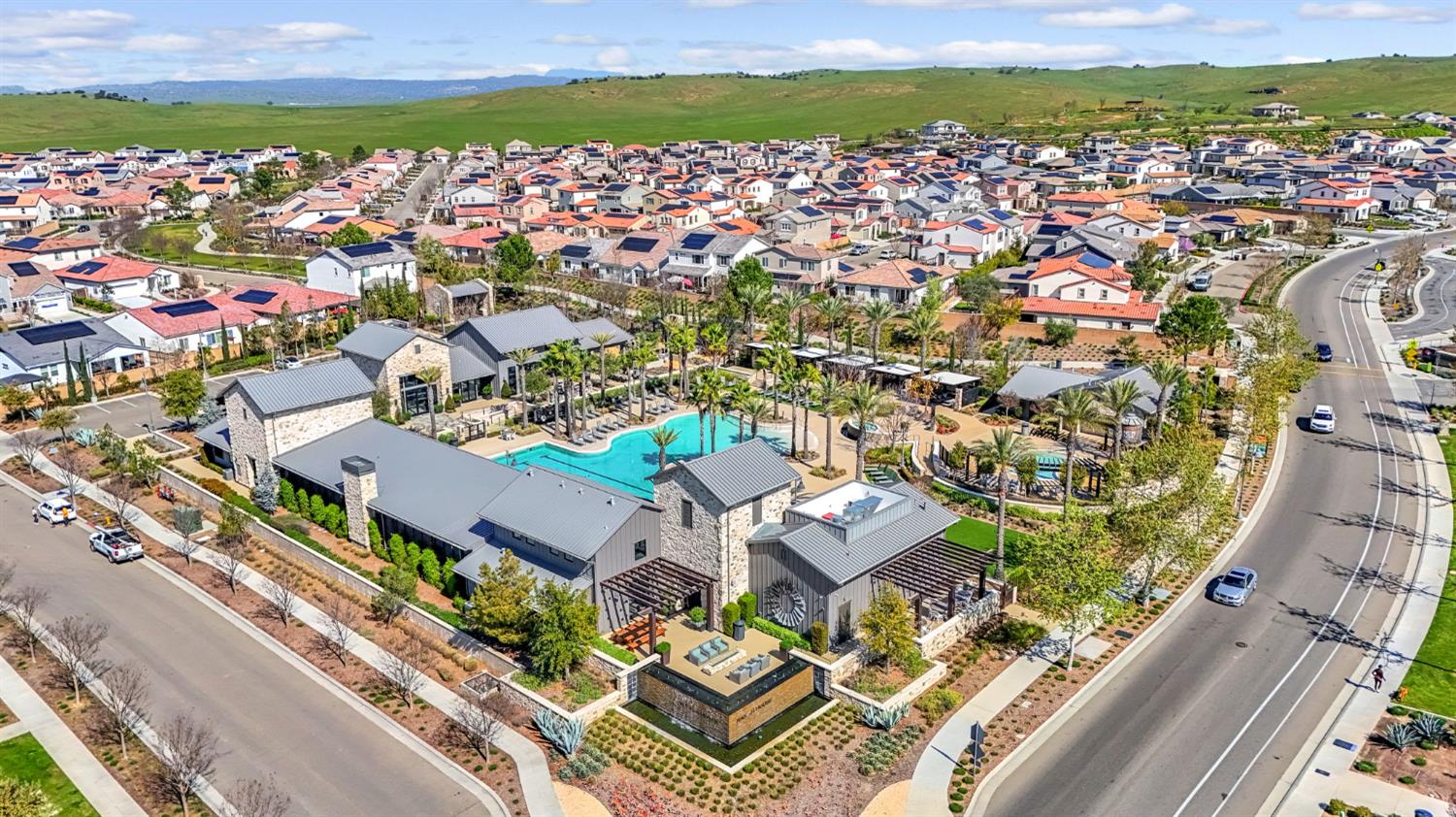 713 Harvest Drive, Madera, CA, 93636