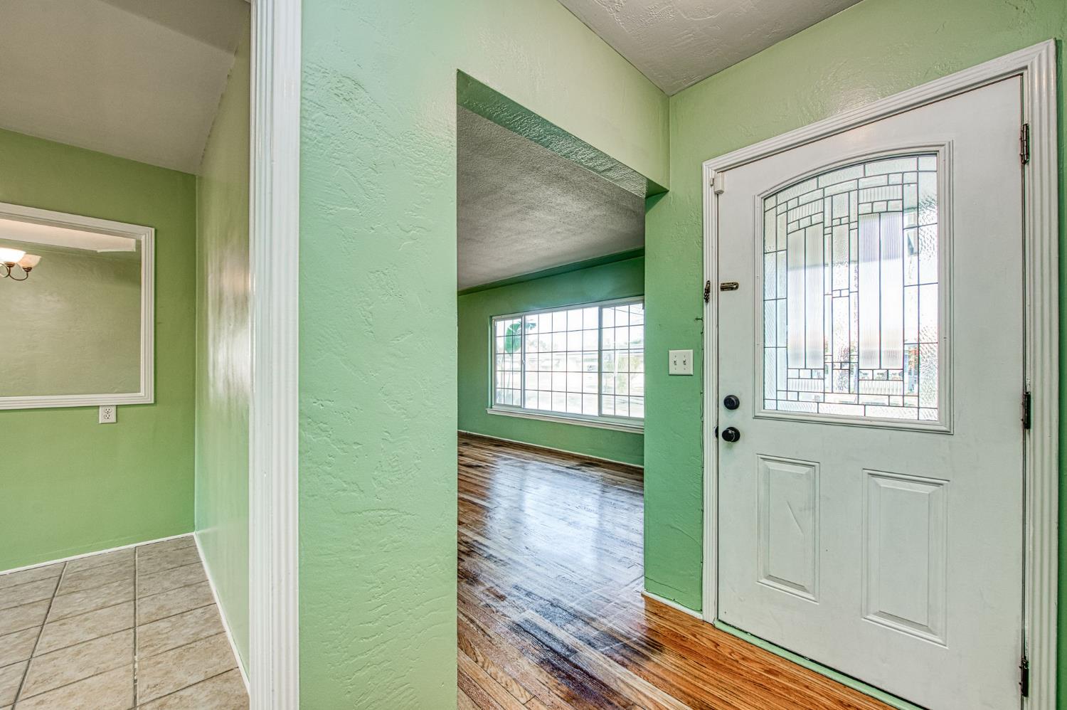 2324 E Cortland Avenue, Fresno, CA, 93726