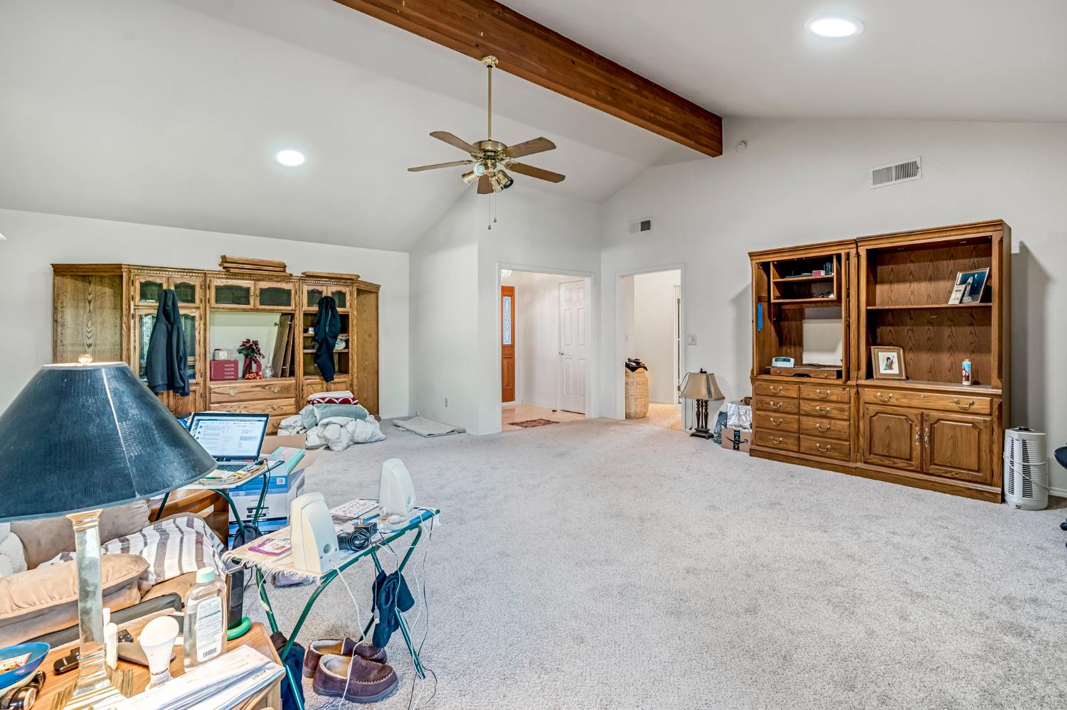 908 Suburban Avenue, Madera, CA, 93637