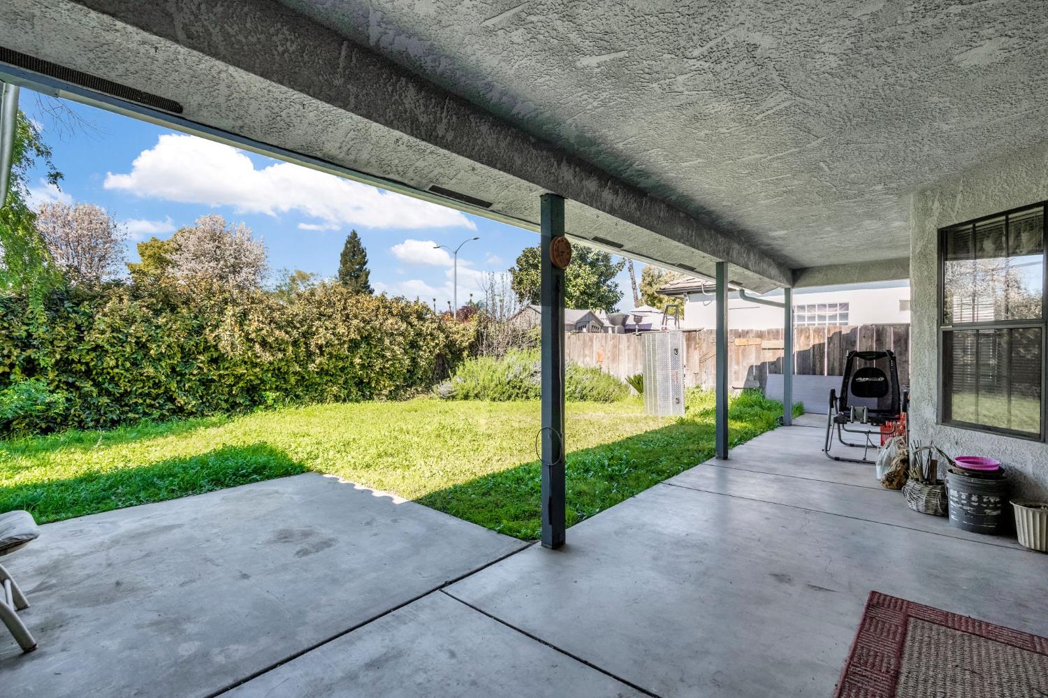 908 Suburban Avenue, Madera, CA, 93637