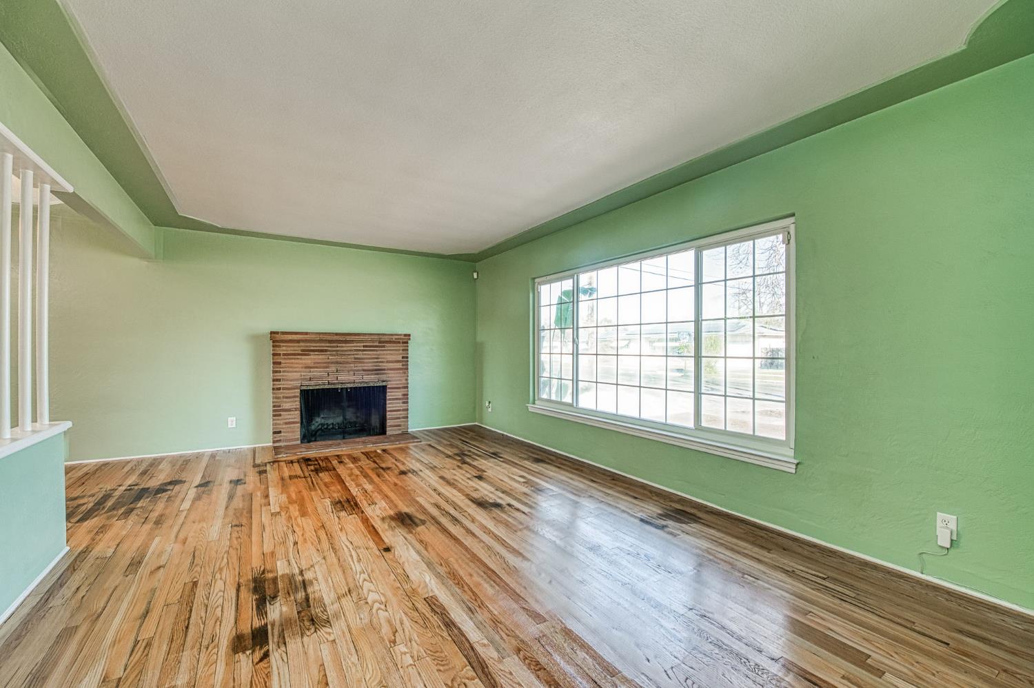 2324 E Cortland Avenue, Fresno, CA, 93726