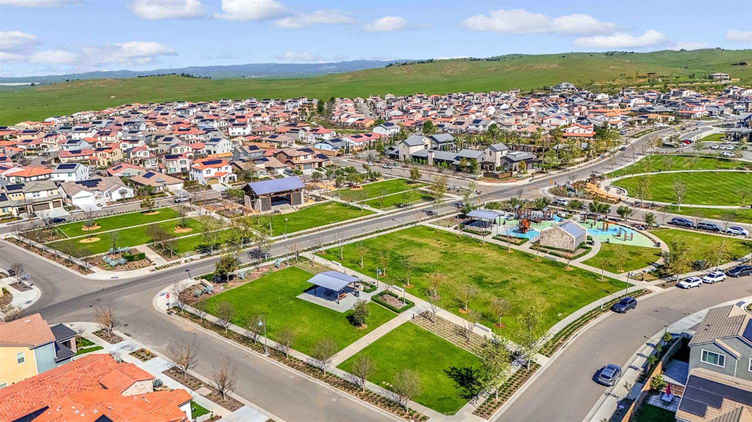 713 Harvest Drive, Madera, CA, 93636