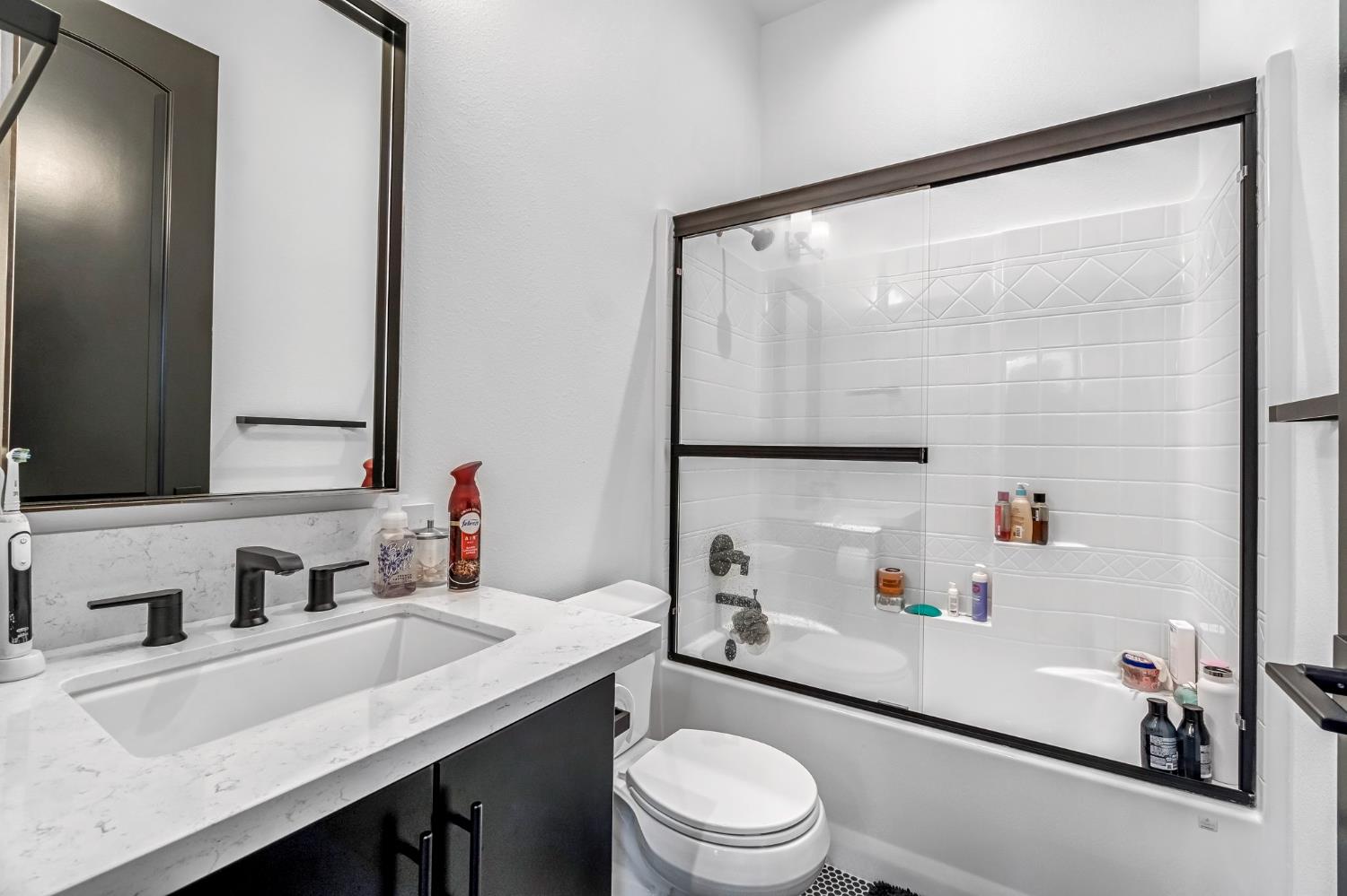 713 Harvest Drive, Madera, CA, 93636