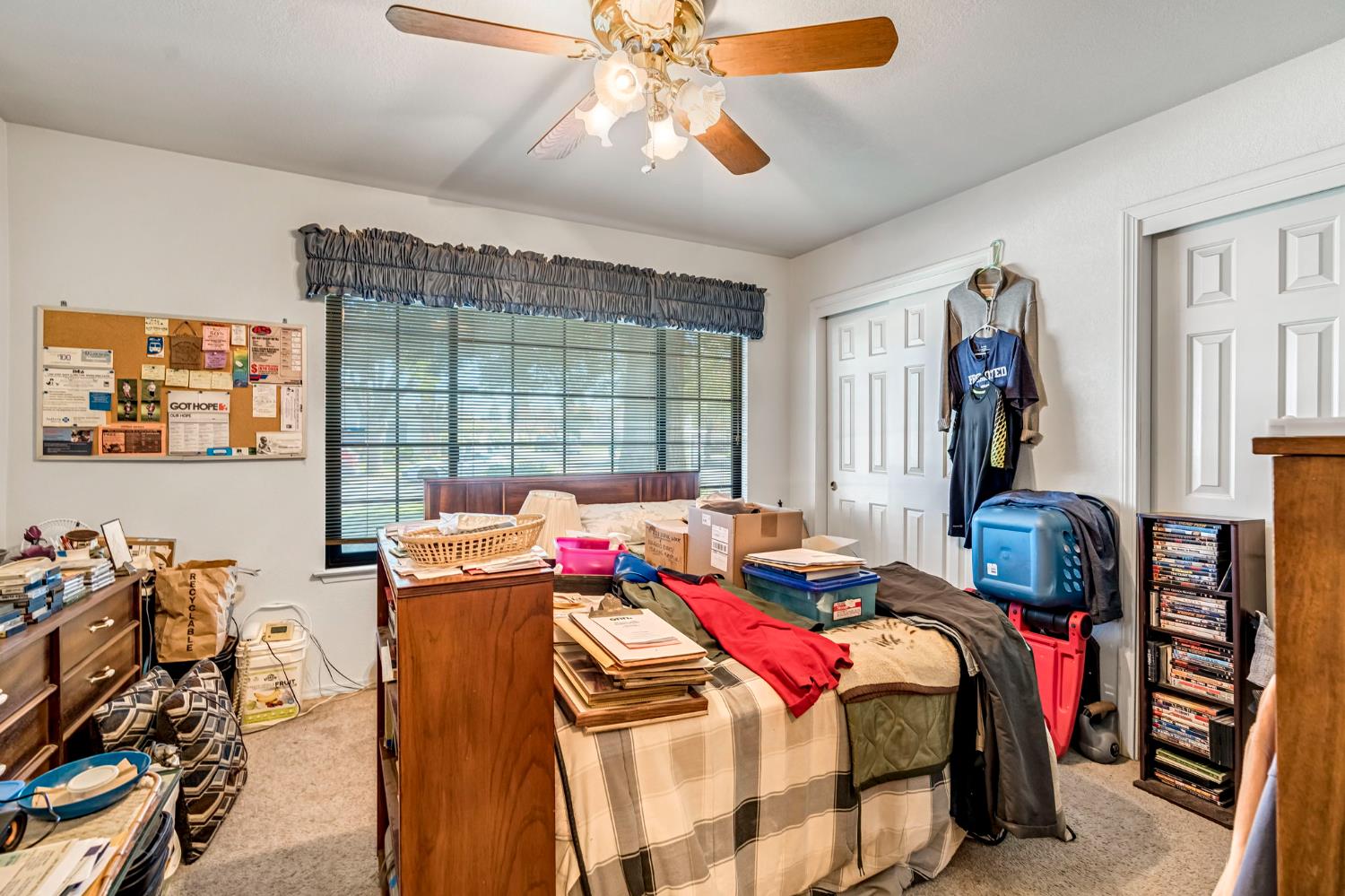 908 Suburban Avenue, Madera, CA, 93637