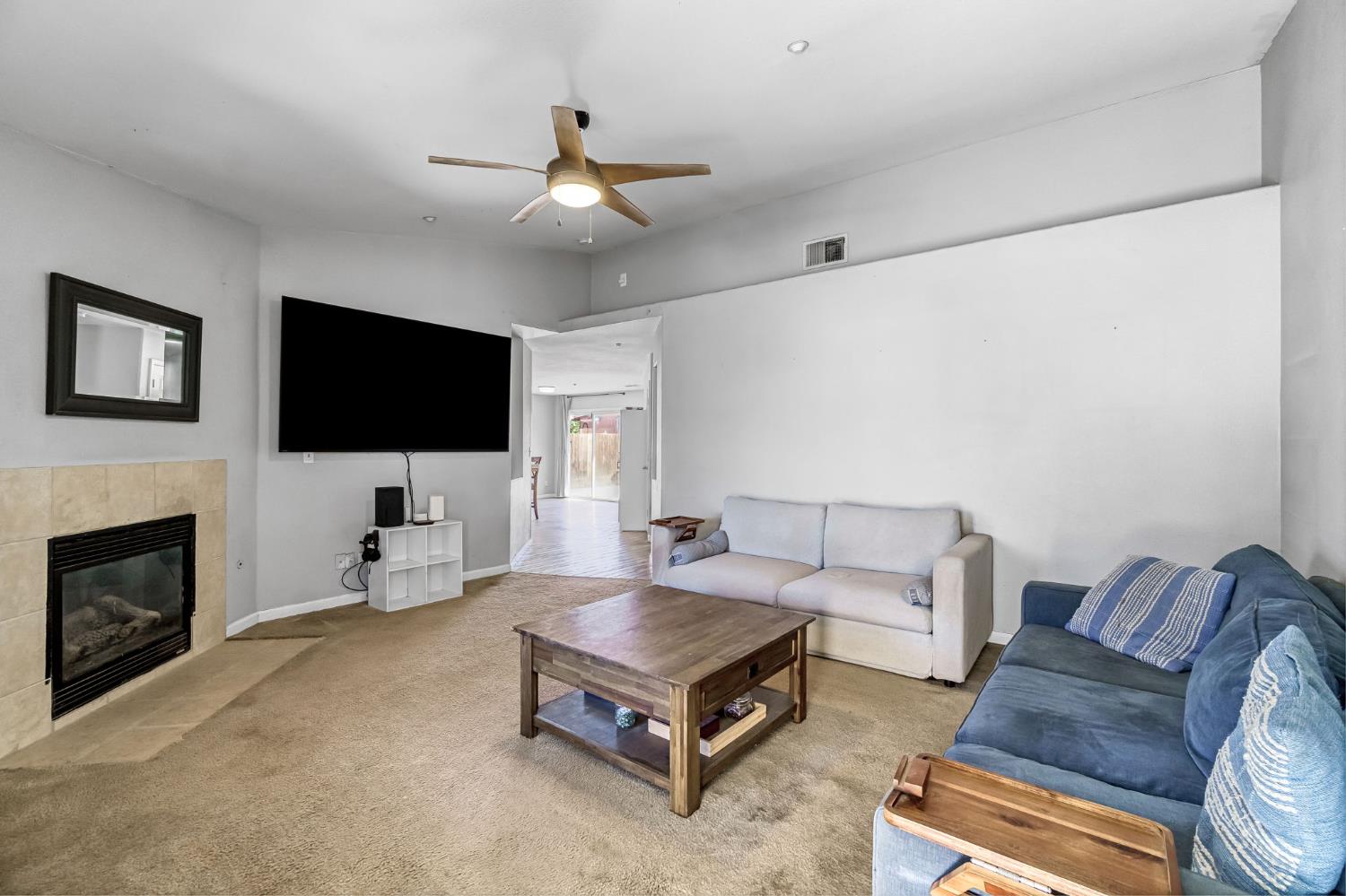 5346 N Rosalia, Fresno, CA, 93723