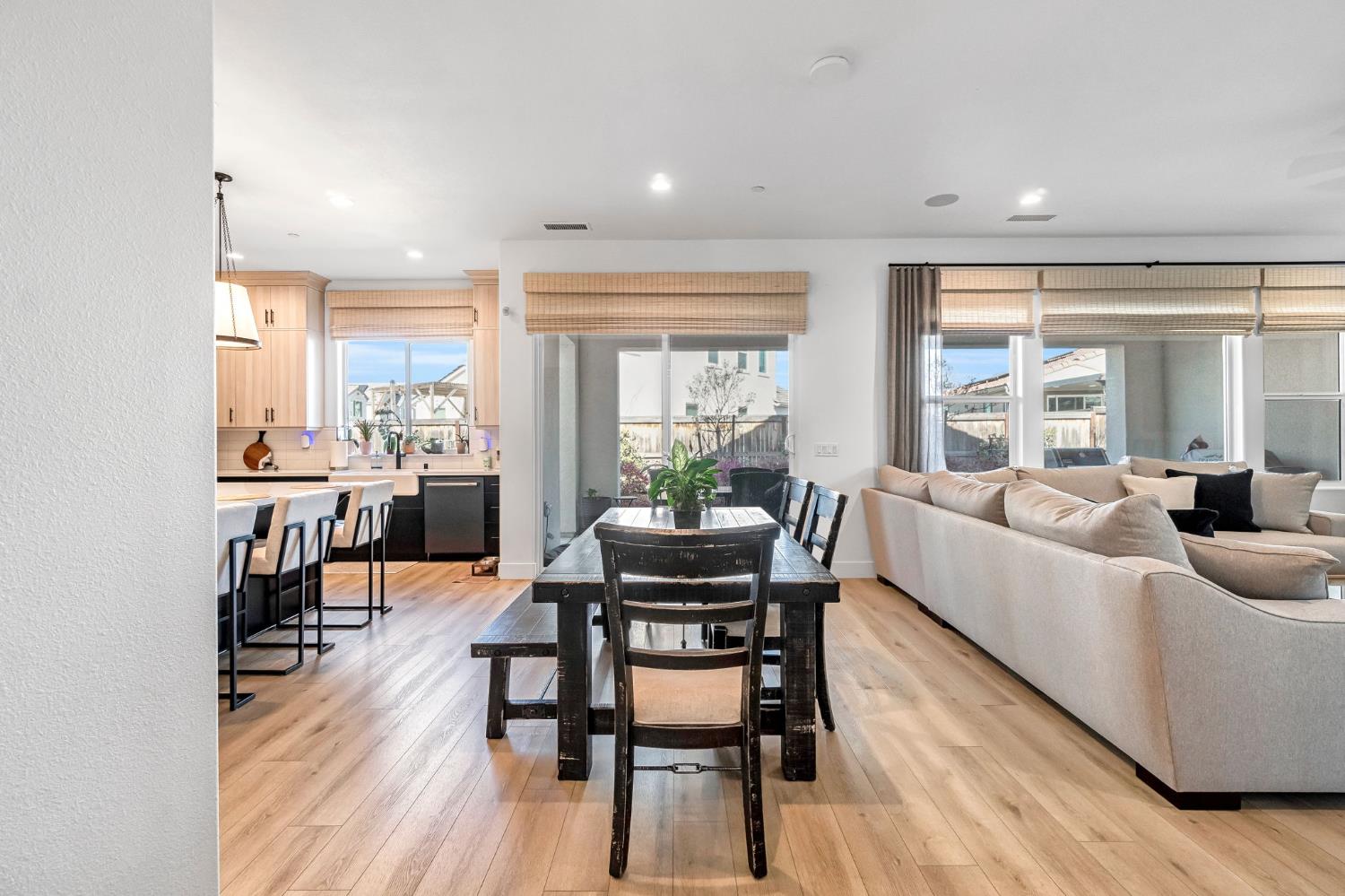 713 Harvest Drive, Madera, CA, 93636