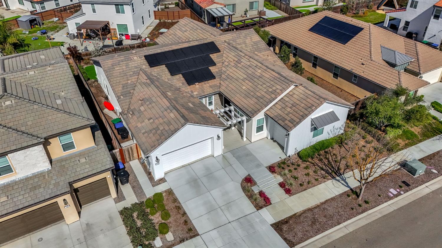 713 Harvest Drive, Madera, CA, 93636