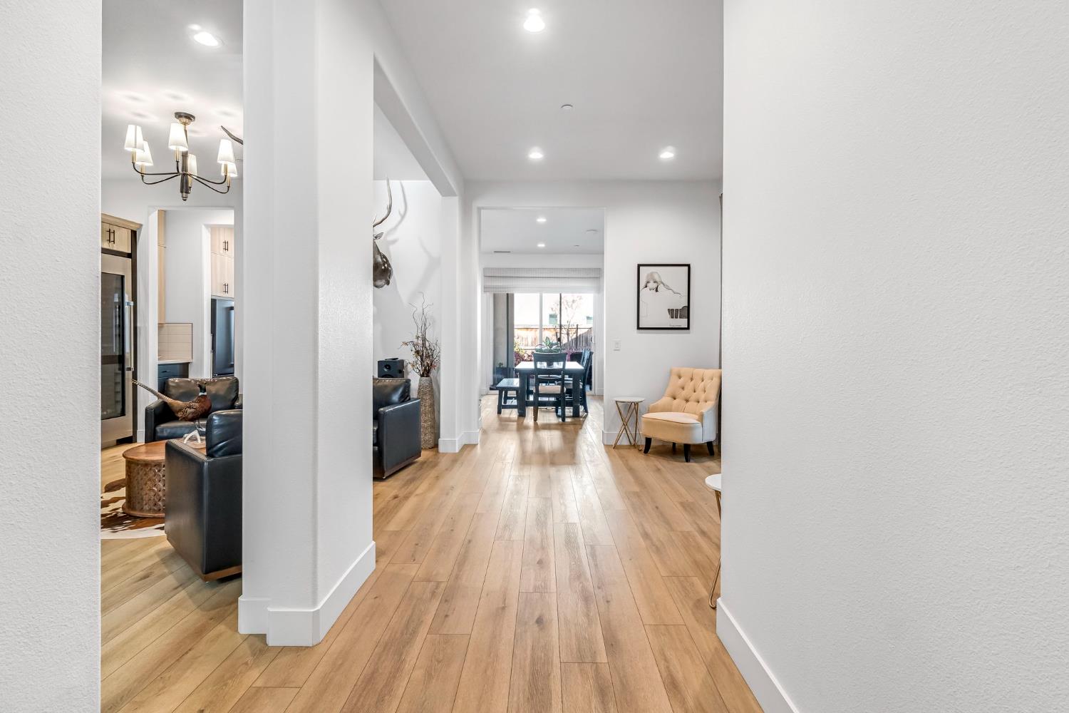 713 Harvest Drive, Madera, CA, 93636