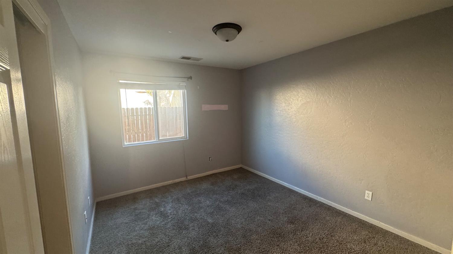 1936 W Heather Lane, Hanford, CA, 93230