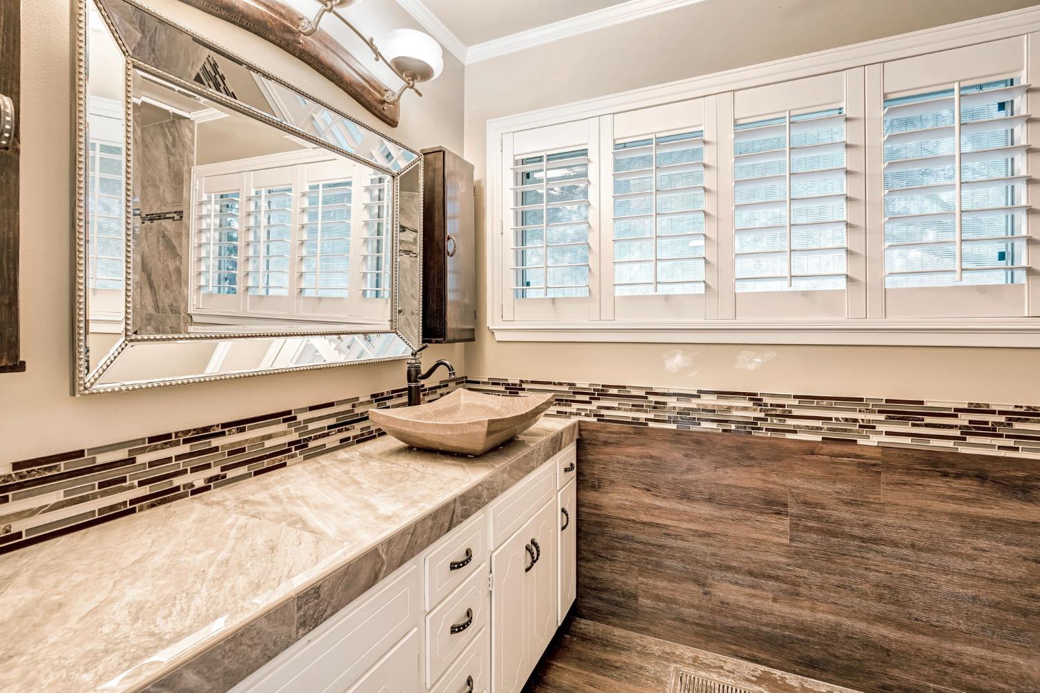 1411 W Sample Avenue, Fresno, CA, 93711