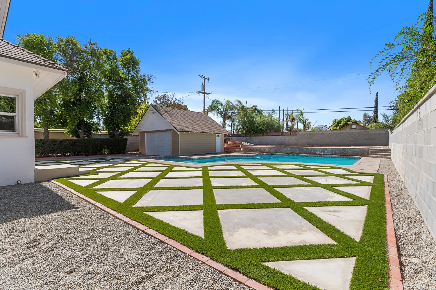 1487 N Echo Avenue, Fresno, CA, 93728