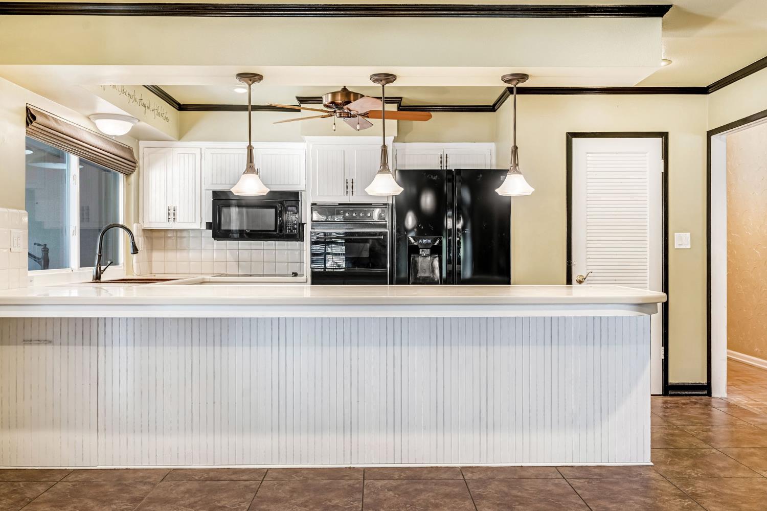 1411 W Sample Avenue, Fresno, CA, 93711