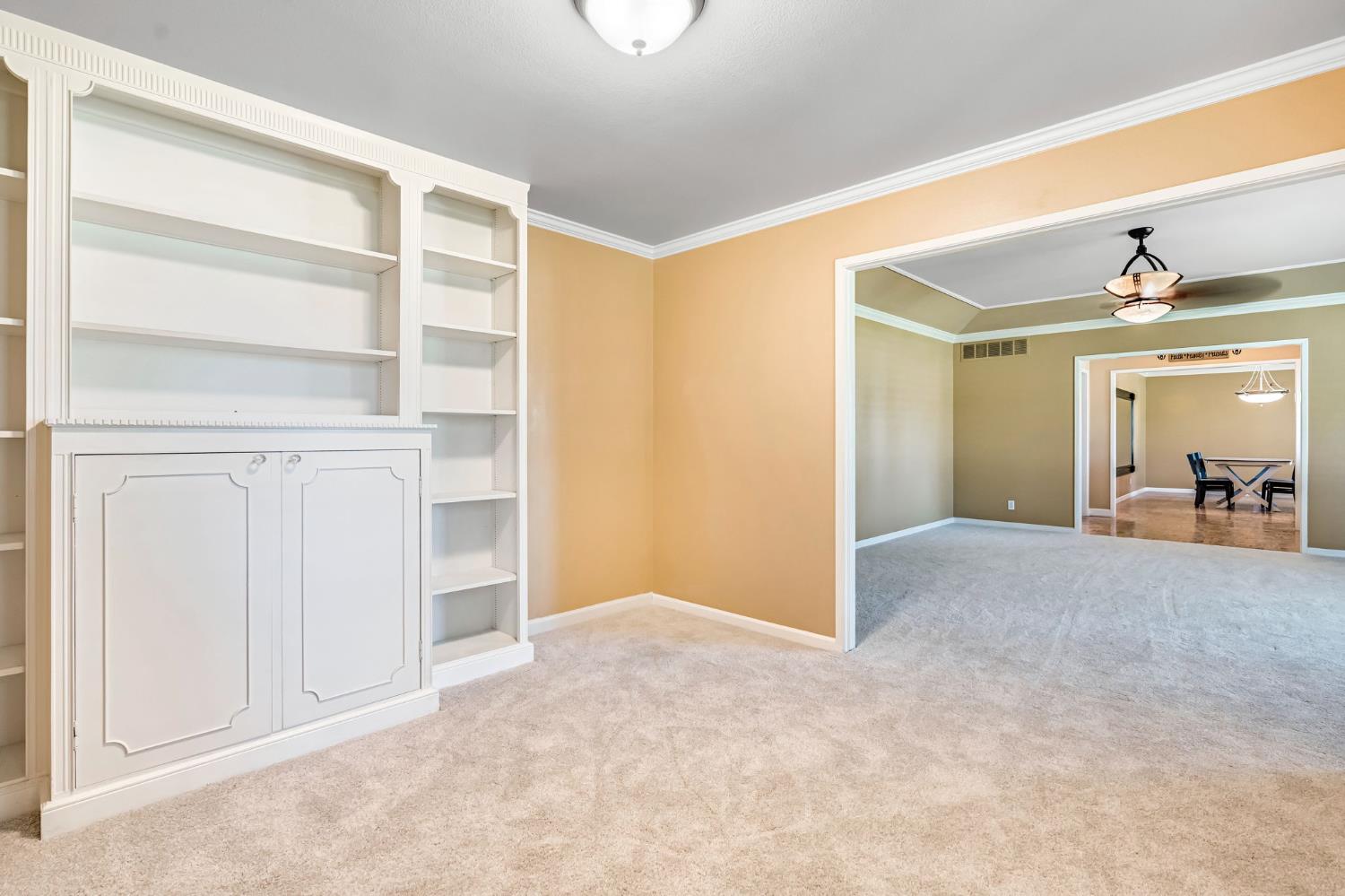 1411 W Sample Avenue, Fresno, CA, 93711