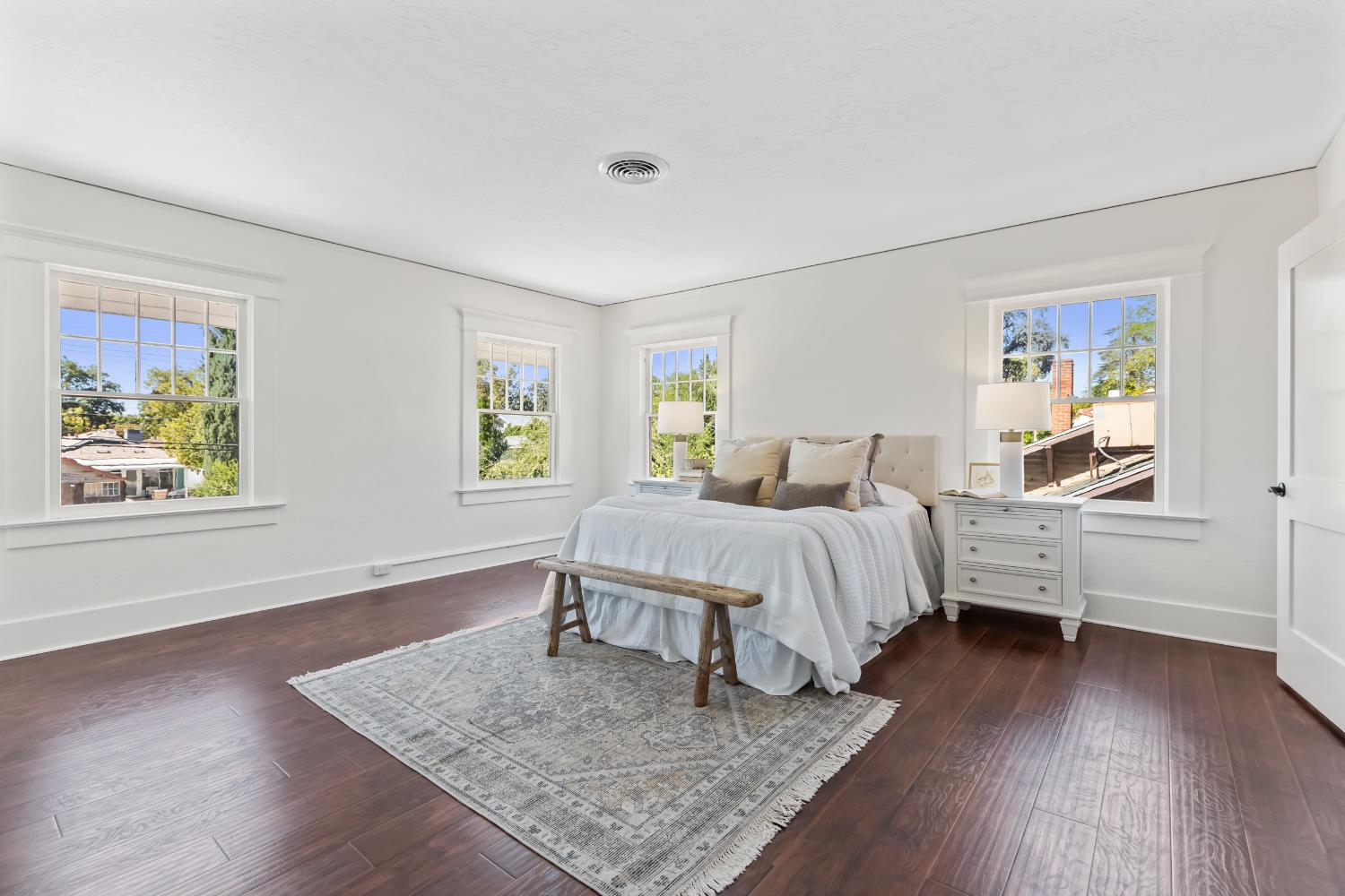 1487 N Echo Avenue, Fresno, CA, 93728