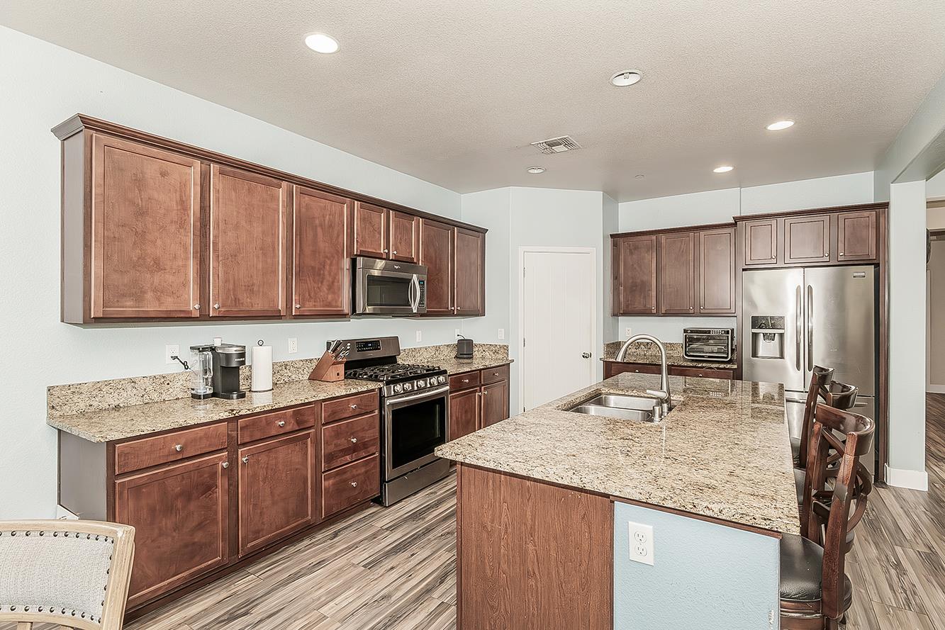 3613 N Dee Ann Avenue, Fresno, CA, 93727