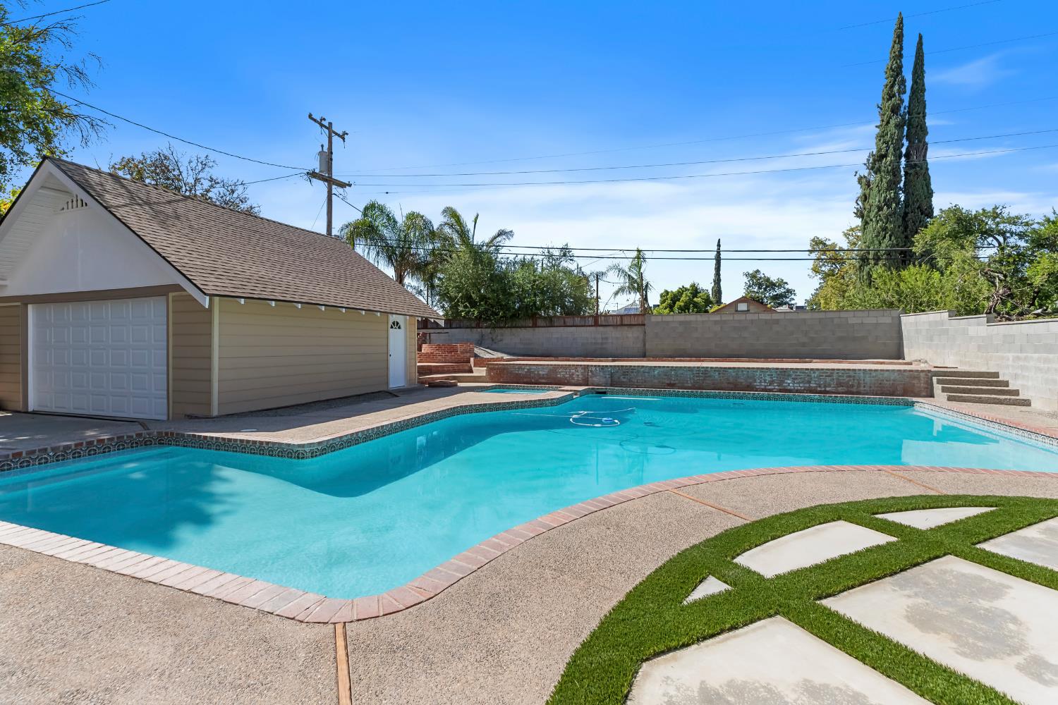 1487 N Echo Avenue, Fresno, CA, 93728