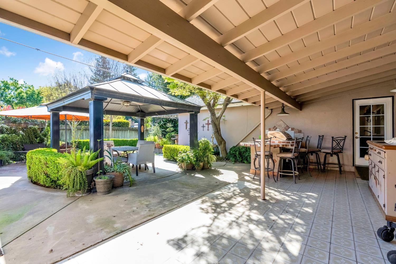 1411 W Sample Avenue, Fresno, CA, 93711