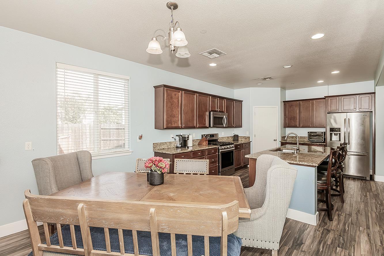 3613 N Dee Ann Avenue, Fresno, CA, 93727