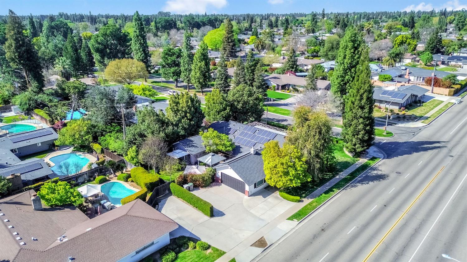 1411 W Sample Avenue, Fresno, CA, 93711