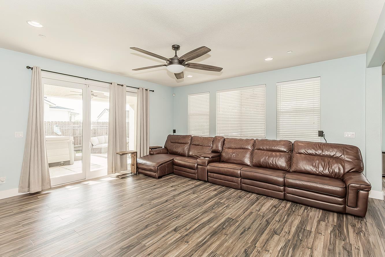 3613 N Dee Ann Avenue, Fresno, CA, 93727