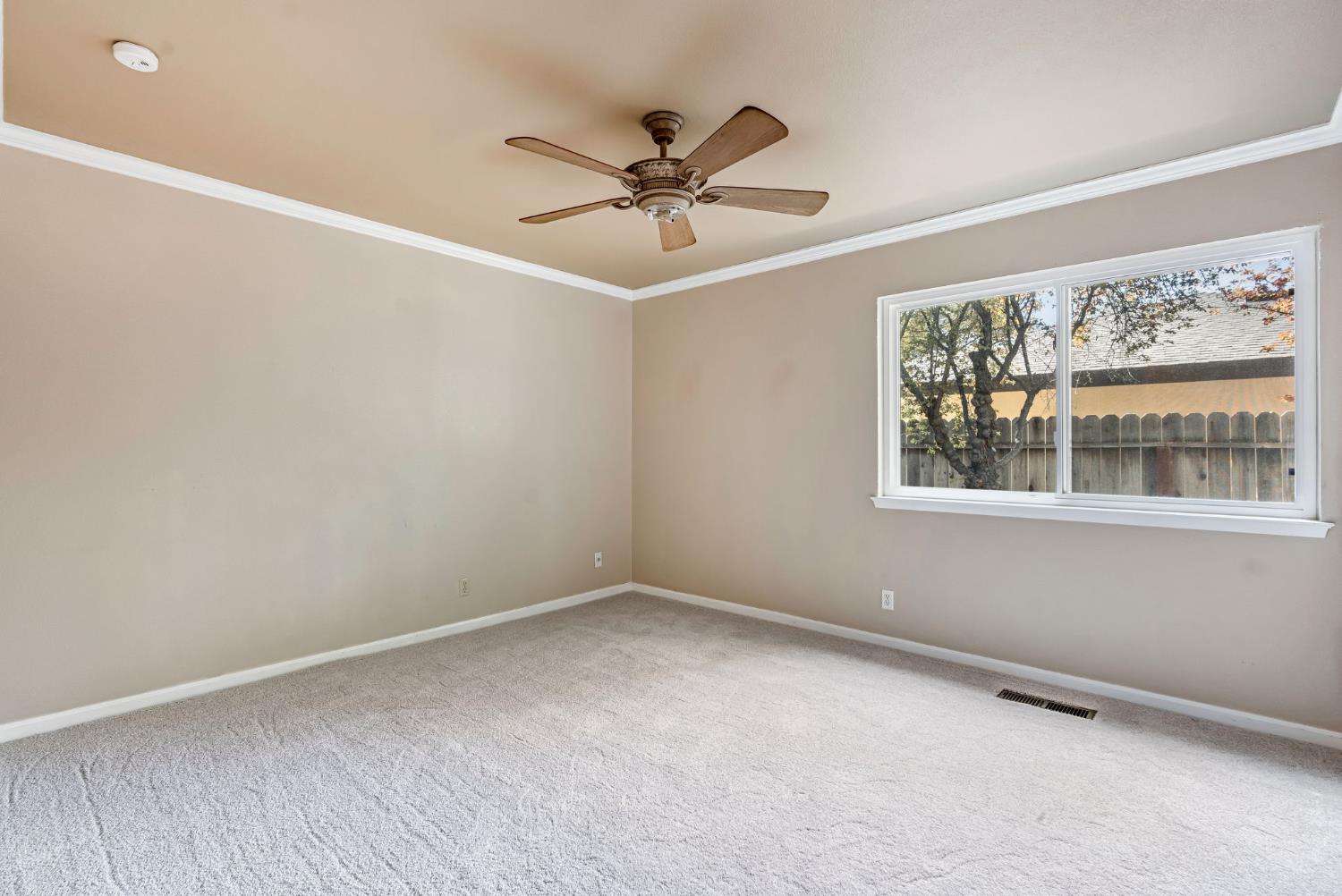 1411 W Sample Avenue, Fresno, CA, 93711