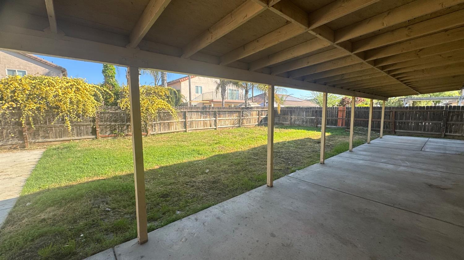 1936 W Heather Lane, Hanford, CA, 93230