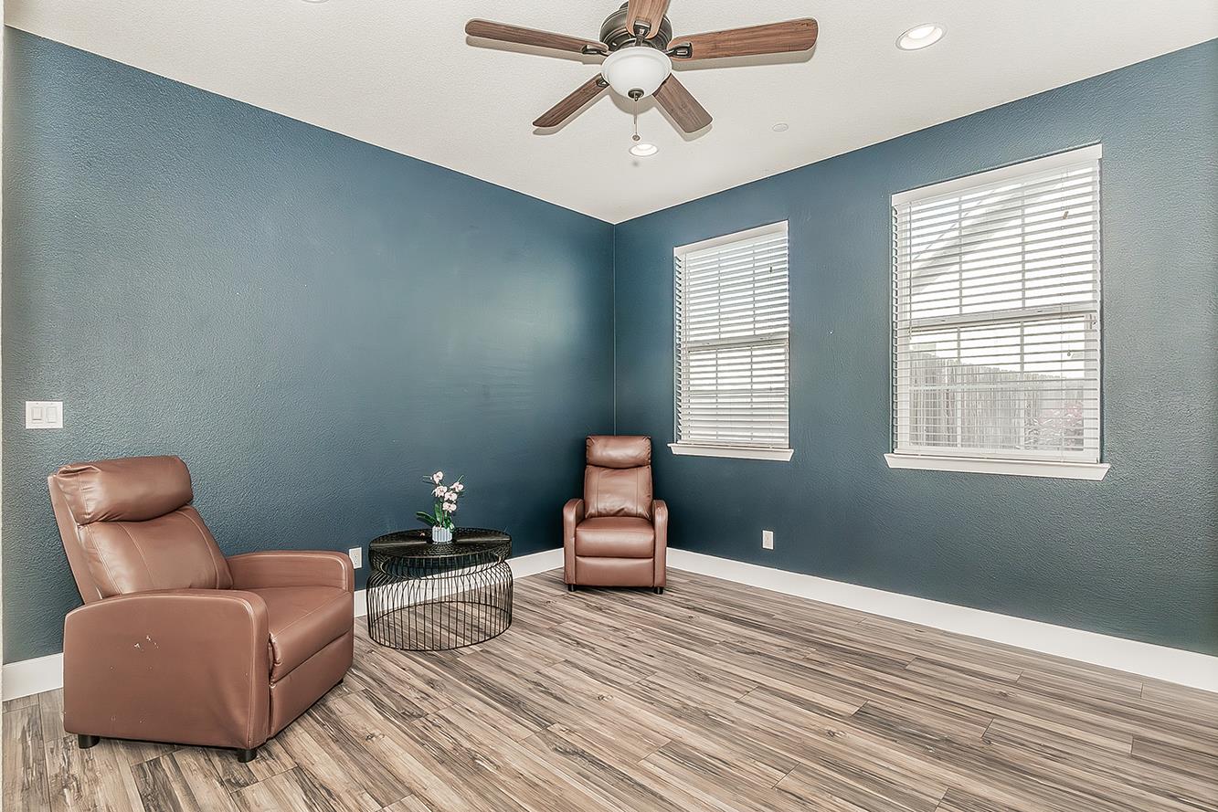 3613 N Dee Ann Avenue, Fresno, CA, 93727