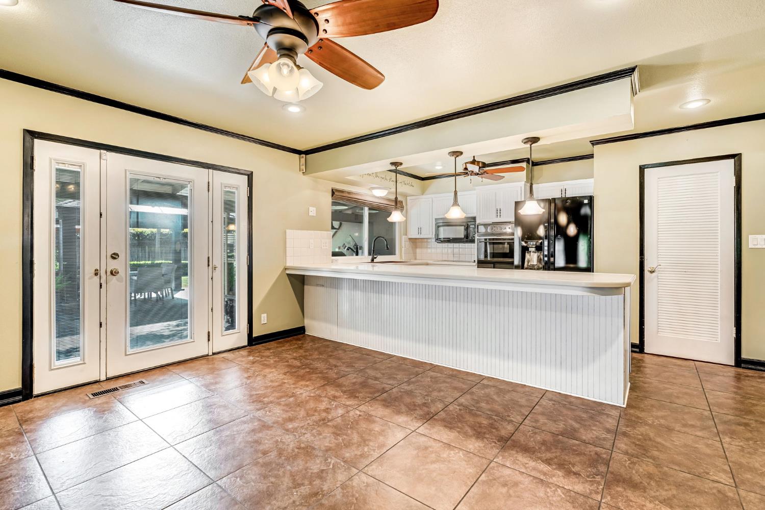 1411 W Sample Avenue, Fresno, CA, 93711