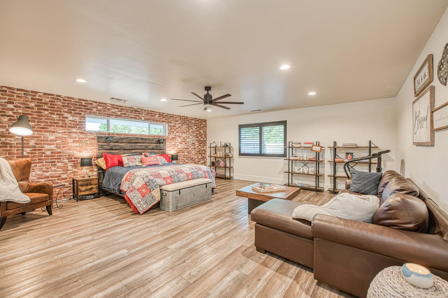 11735 E Santa Ana Avenue, Clovis, CA, 93619