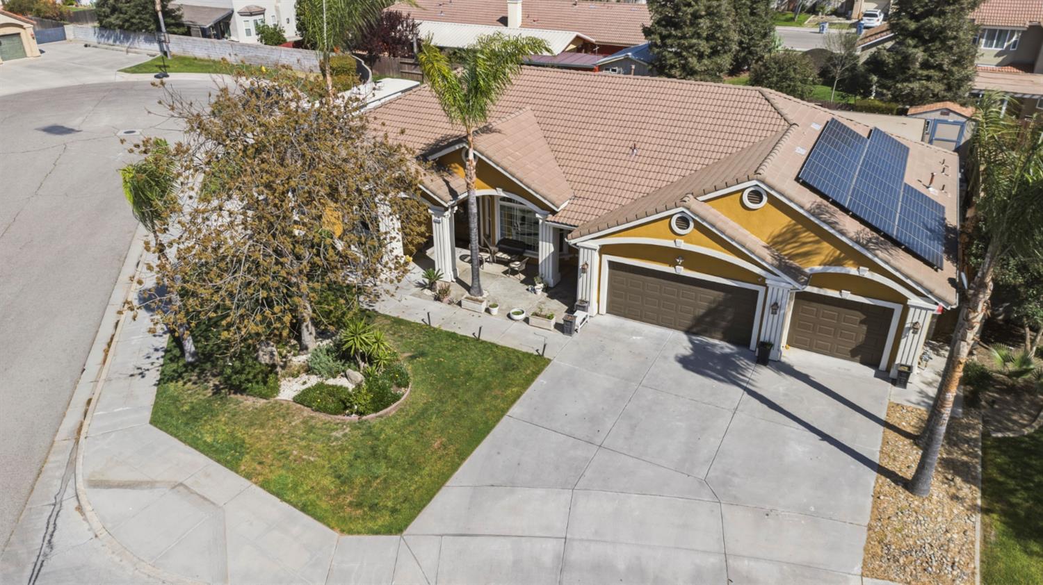 Single Family in Madera - photo 2