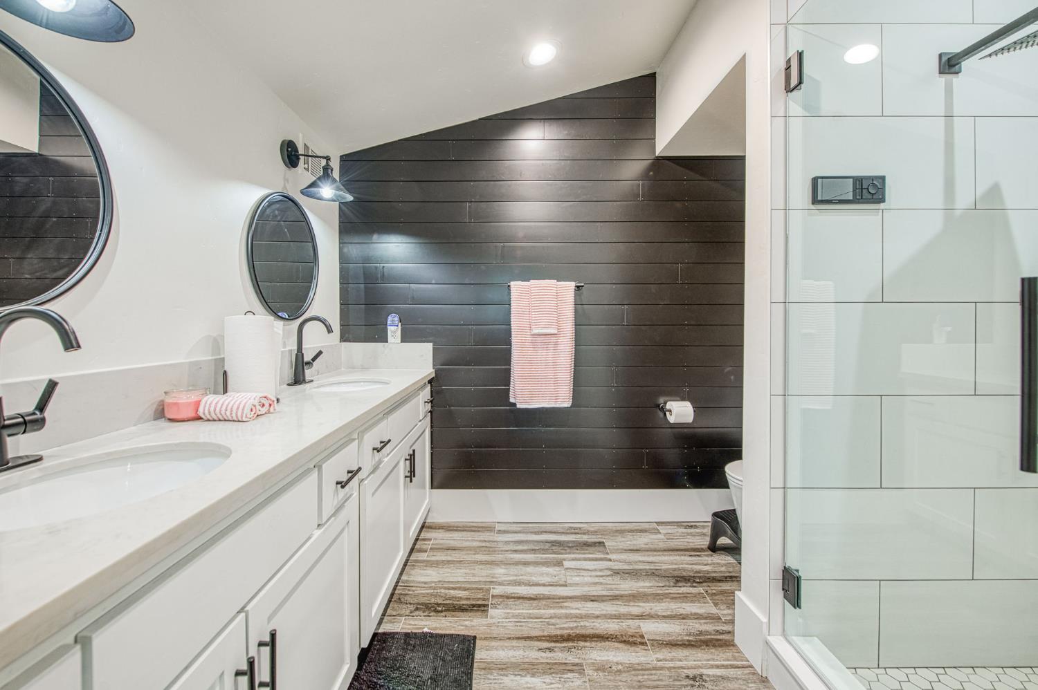 11735 E Santa Ana Avenue, Clovis, CA, 93619