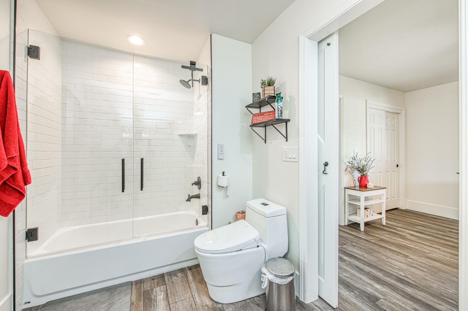 11735 E Santa Ana Avenue, Clovis, CA, 93619