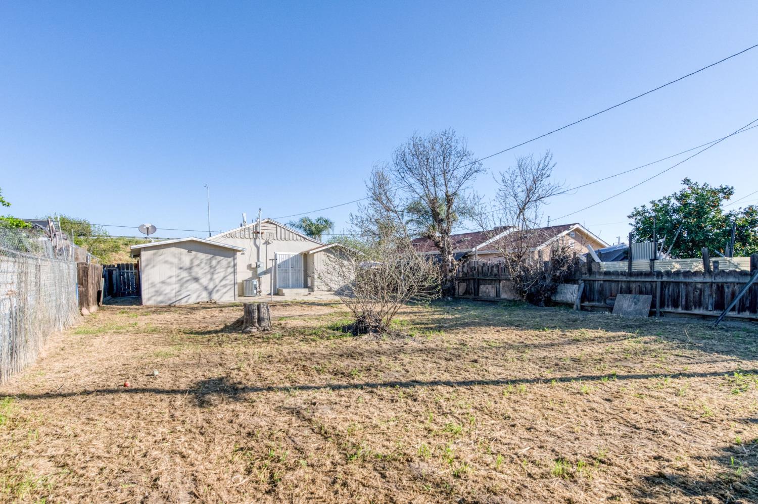 4728 E Harvey Avenue, Fresno, CA, 93702