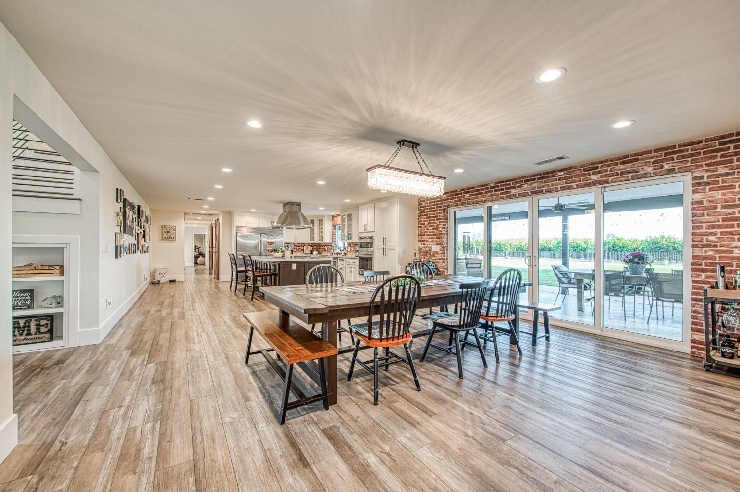 11735 E Santa Ana Avenue, Clovis, CA, 93619